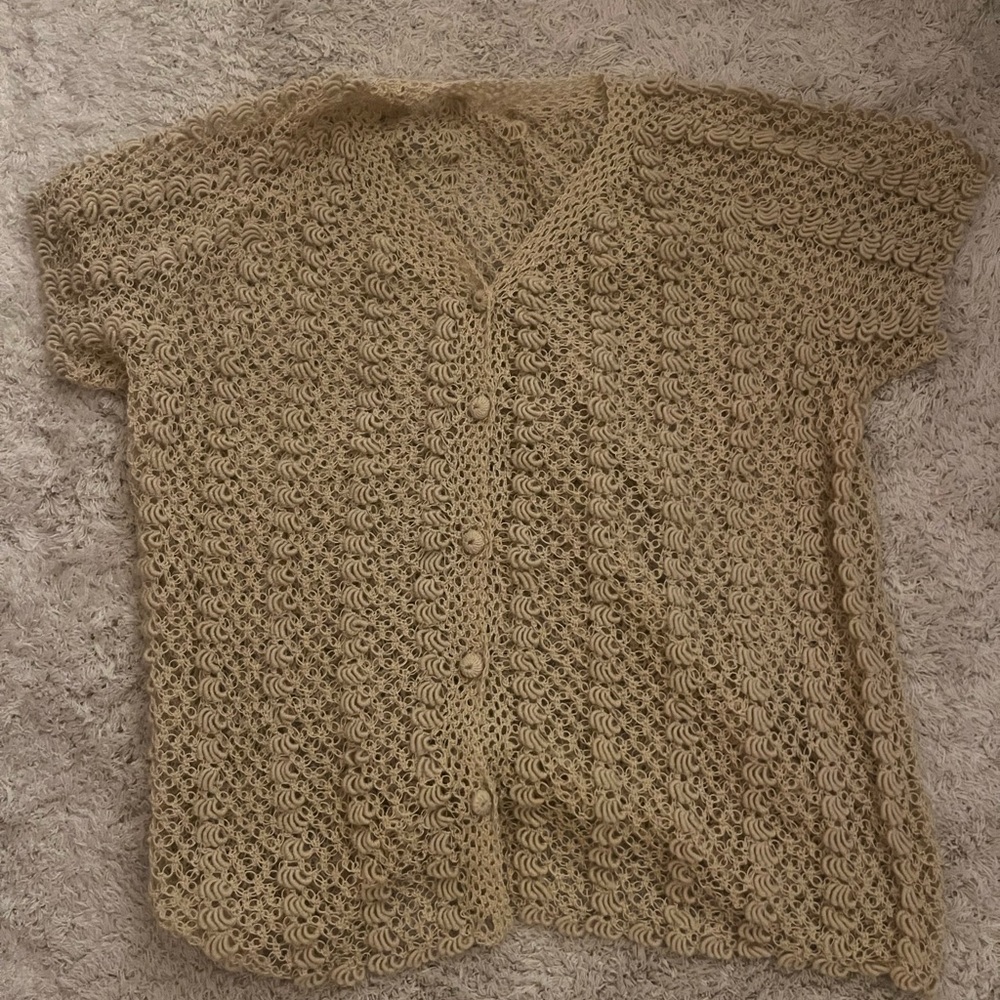 Women’s Hand Knit Button Up Cream Colored Cardigan Sweater Sz Small